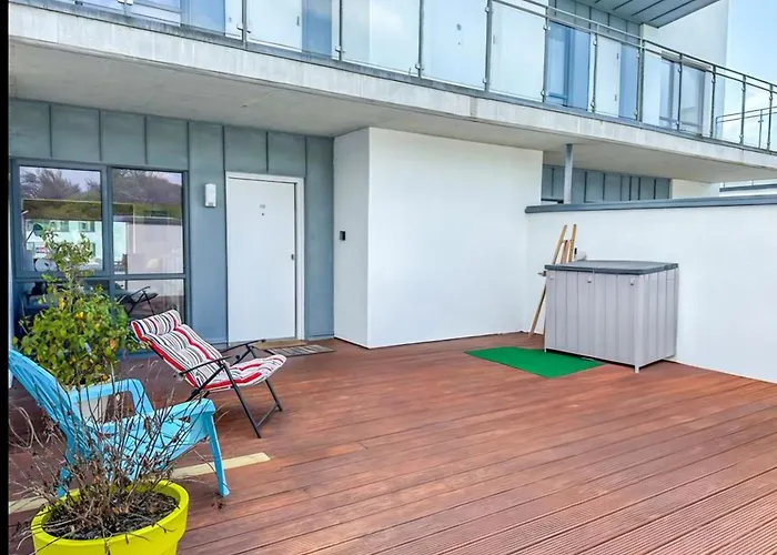 Centrally Located 2bed Duplex * 웨스트포트