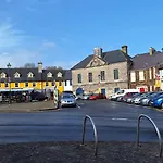 Centrally Located 2bed Duplex Lägenhet Westport